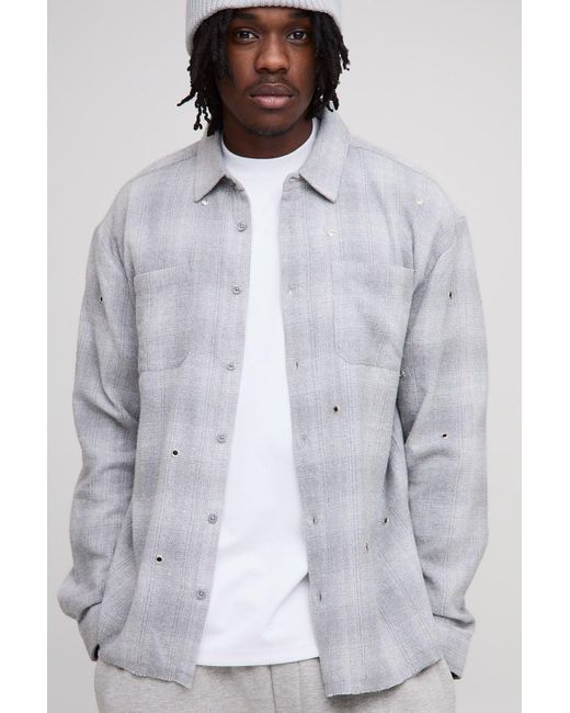 Tall Oversized Distressed Hardware Detail Flannel Check Shirt Boohoo de color Gray