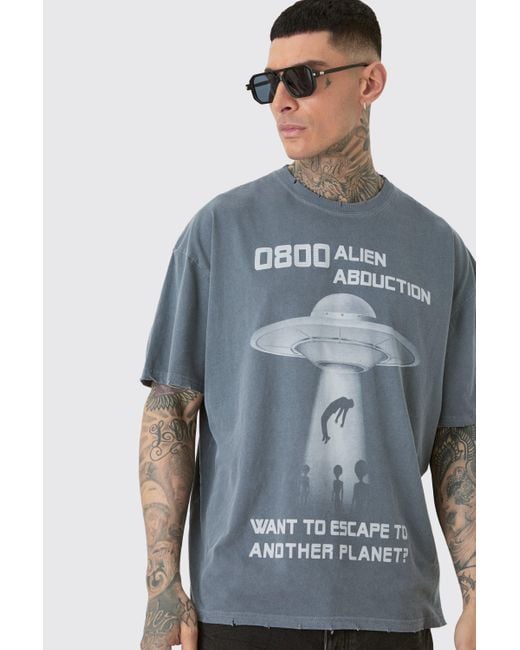 BoohooMAN Tall Distressed Oversized Overdye Alien Graphic T-shirt in Blue für Herren