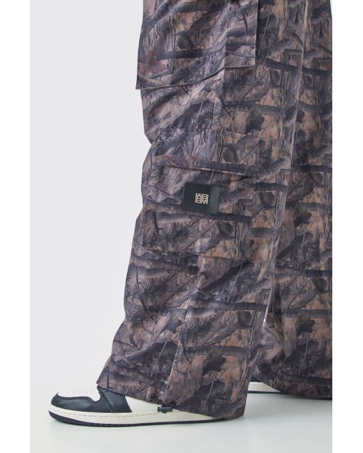 BoohooMAN Tall Camouflage Cargo-Hose mit elastischem Bund in Brown für Herren