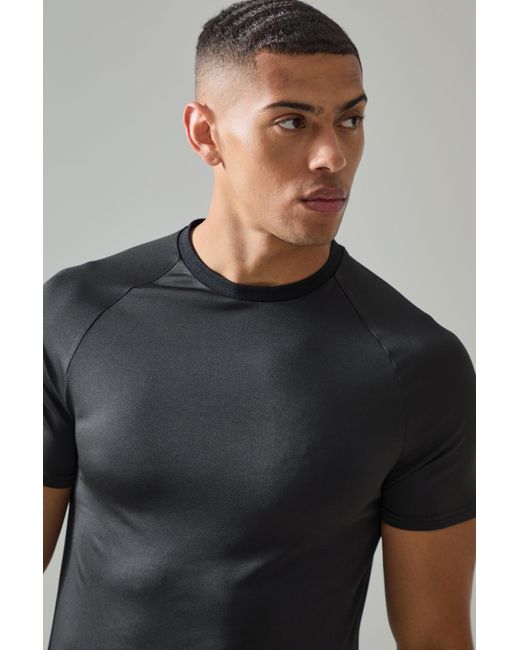 BoohooMAN Gray Man Active Lightweight Essentials Gym Muscle Fit Raglan T-shirt for men