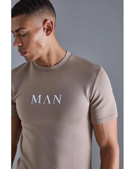 BoohooMAN Man Muscle Fit Scuba T-shirt in Brown für Herren