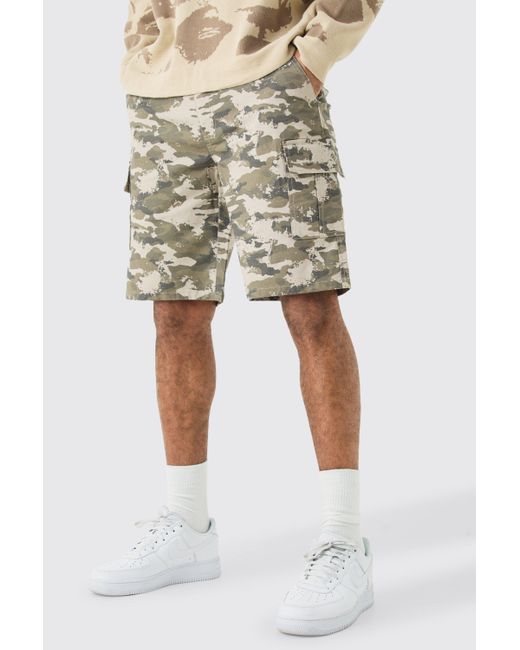 BoohooMAN Natural Washed Camo Fixed Waist Relaxed Cargo Shorts for men