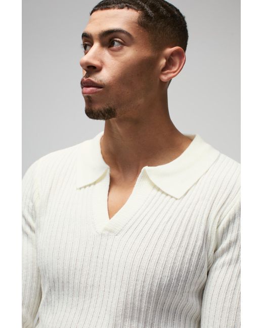 BoohooMAN White Regular Fit Ribbed V Neck Collar Knitted Polo for men
