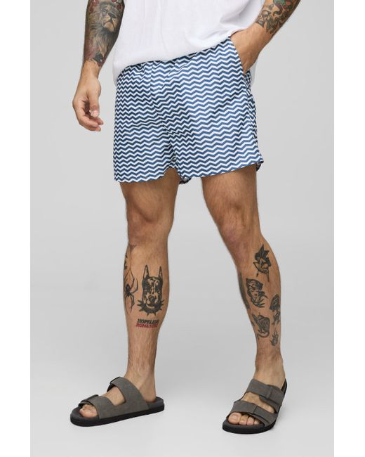 BoohooMAN Blue Zig Zag Print Short Length Swim Trunks for men