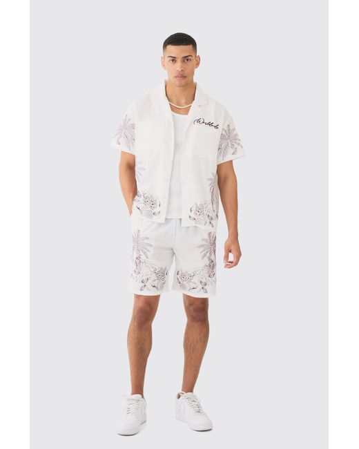 BoohooMAN Boxy Seersucker Embroidered Floral Shirt & Short in White für Herren
