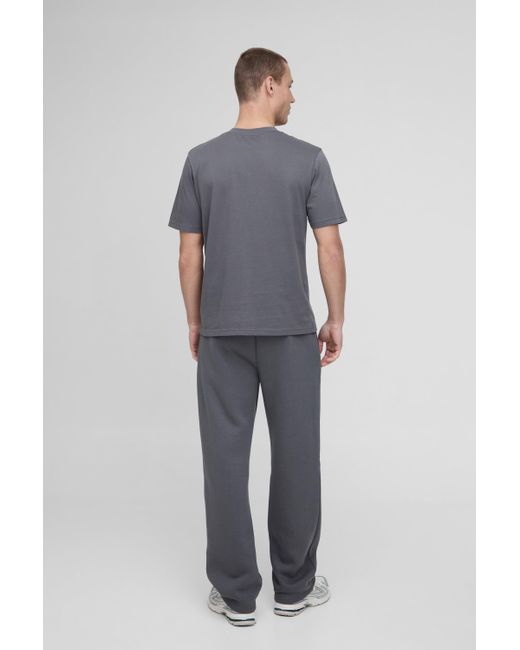 Camiseta Básica Ajustada Boohoo de color Gray
