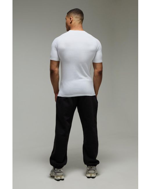 BoohooMAN Man Active One More Rep NYC Muscle-Fit T-Shirt in Gray für Herren