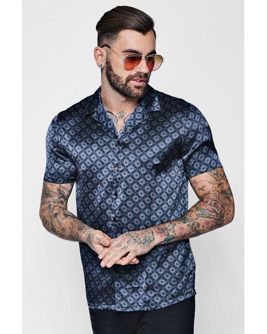 Boohoo Blue Geo Print Short Sleeve Revere Satin Shirt for men