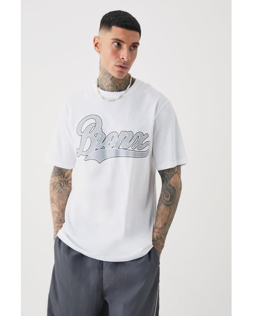 BoohooMAN Tall Bronx Varsity Print T-shirt in White für Herren