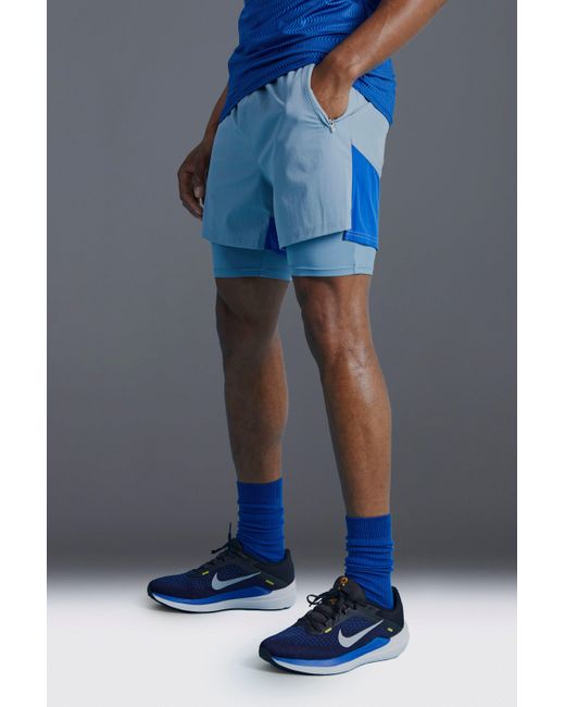 BoohooMAN Blue Man Active Muscle Fit Colour Block Short for men