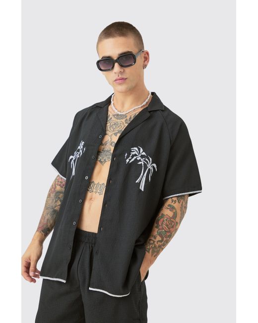 BoohooMAN Black Oversized Seersucker Palm Embroidered Shirt & Short Set for men