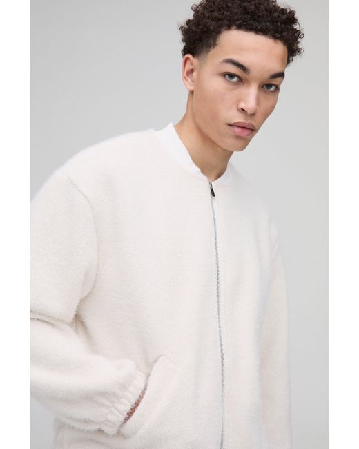 BoohooMAN Kastige strukturierte flauschige Oversize Bomberjacke in White für Herren
