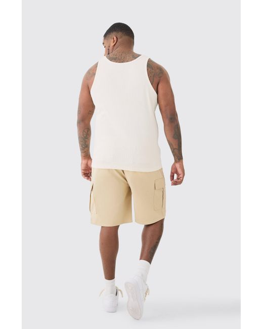 BoohooMAN Plus Elastic Waist Stone Relaxed Fit Cargo Shorts in Natural für Herren