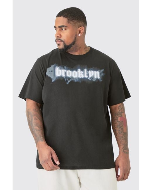 BoohooMAN Plus Brooklyn T-shirt In Black in Gray für Herren