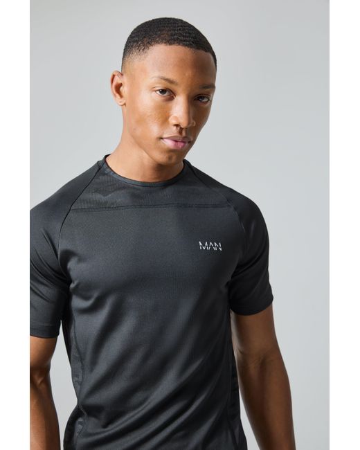 BoohooMAN Gray Man Active Camo Muscle Fit Raglan T-shirt for men