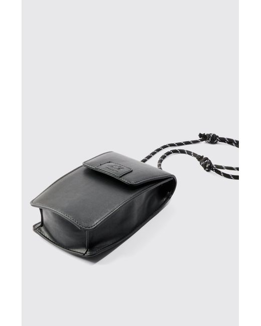 BoohooMAN White Pu Man Tab Phone Bag In Black for men
