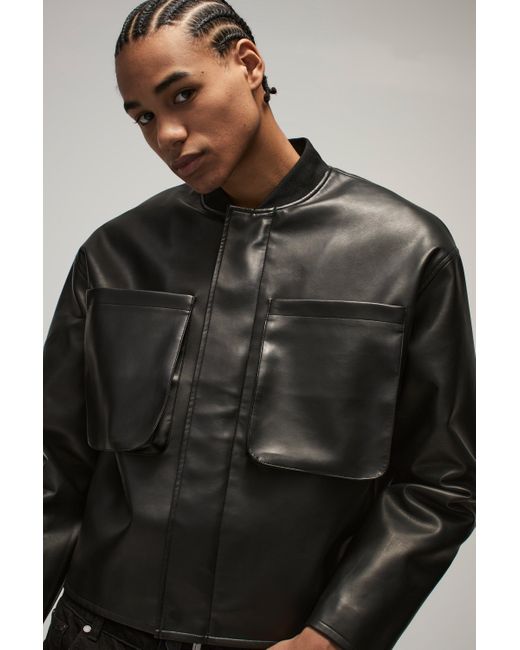 Chaqueta Bomber Recta De Cuero Sintético Mate Boohoo de color Black
