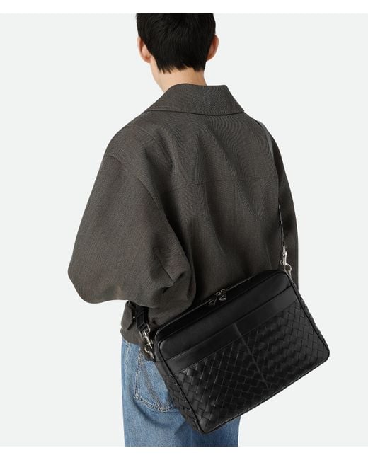 Bottega Veneta Große Intrecciato Kameratasche Mit Außentasche in Black für Herren