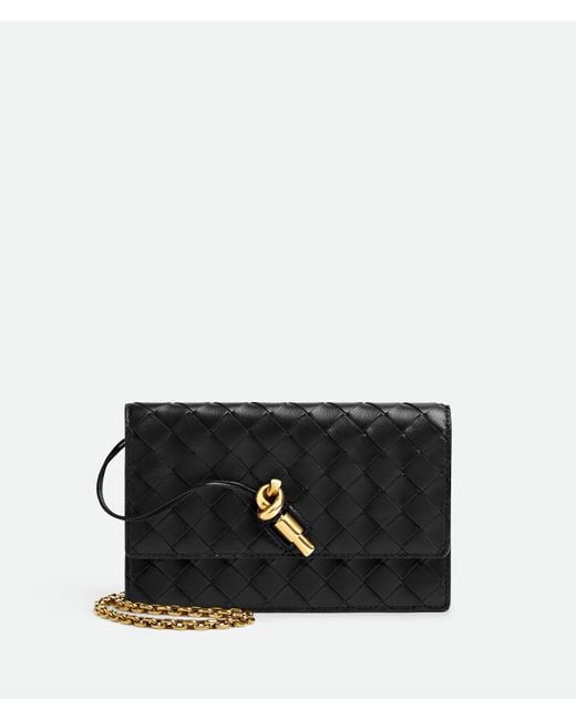 Bottega Veneta Black Andiamo Pouch Mit Kette