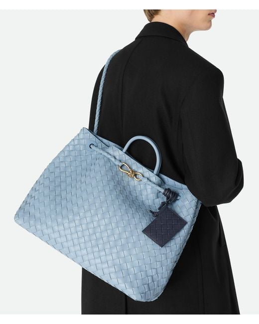 Bottega Veneta イントレチャート スタンプ バッジホルダー Blue