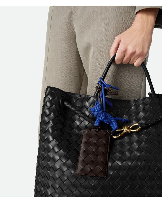 メンズ Bottega Veneta ストラップ付き バッジホルダー Black