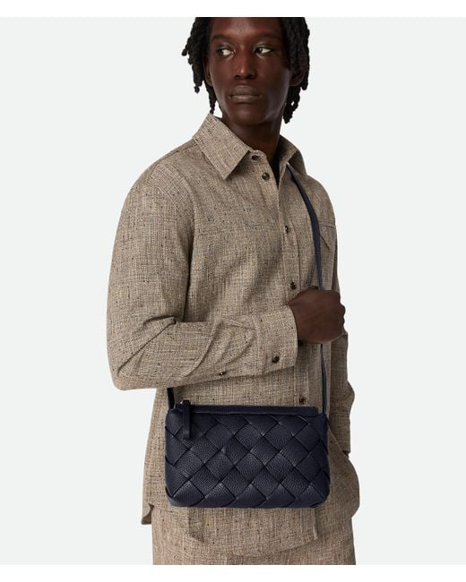 Bottega Veneta Diago Messenger Bag Mit Reißverschluss in Blue für Herren