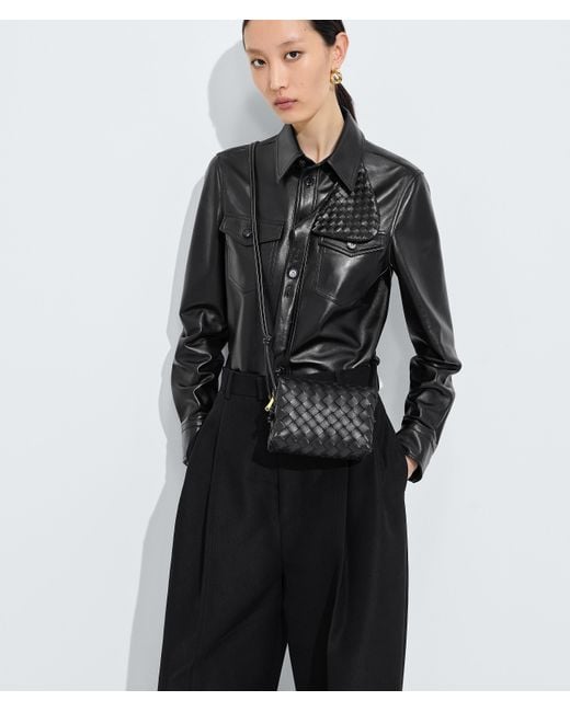 Bottega Veneta Black Mini Loop Kameratasche