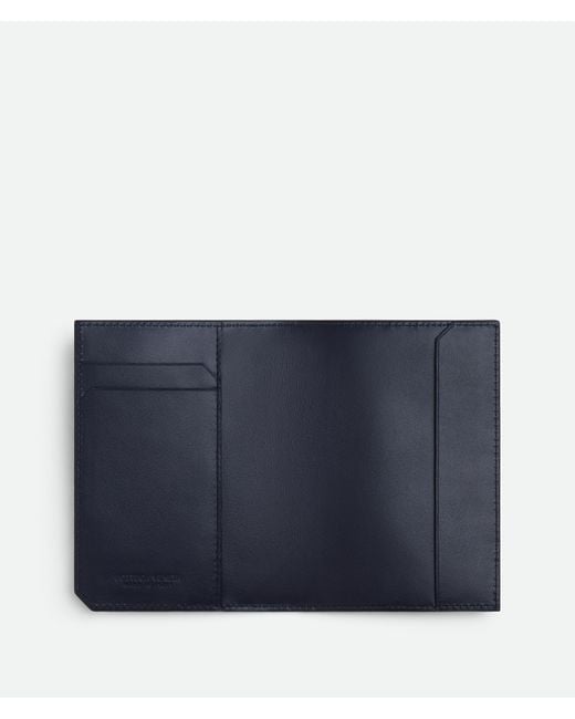 Bottega Veneta Blue Intrecciato Piccolo Reisepassetui
