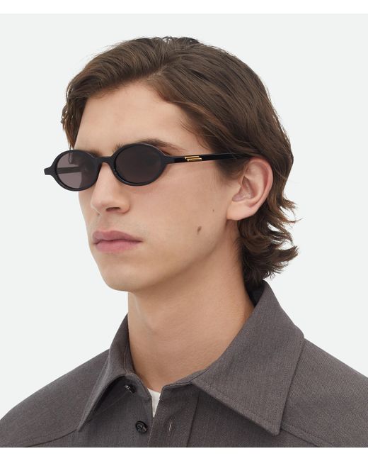 Bottega Veneta クラシック オーバル サングラス Black