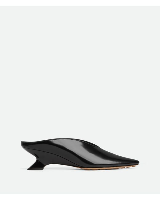 Mule Jet di Bottega Veneta in Black