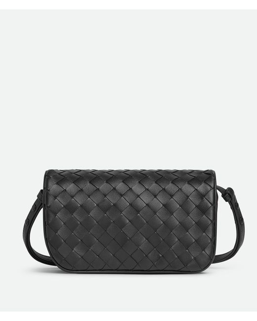 Bottega Veneta イントレチャート パフ ストラップ ポーチ Black