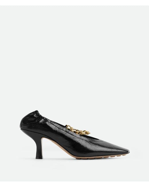 Bottega Veneta Black Sharp Chain Pump