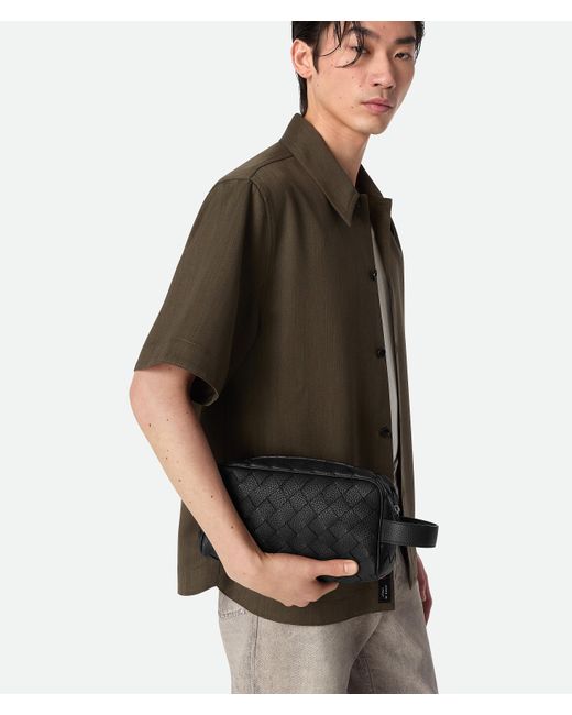 メンズ Bottega Veneta イントレチャート トラベルポーチ Black