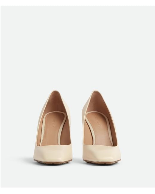 Bottega Knot Pump in White Lyst