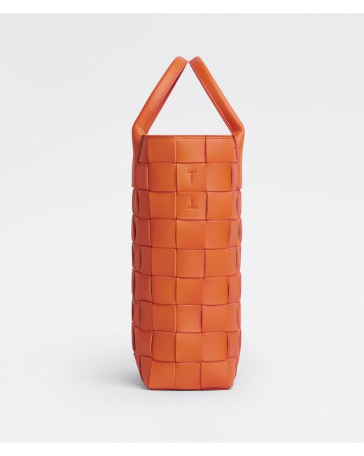 Bottega Veneta マキシ イントレチャート トート Orange