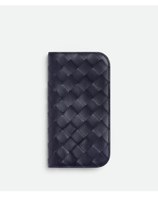 Étui Foglio Pour Iphone 16 Pro Intrecciato Bottega Veneta pour homme en coloris Blue