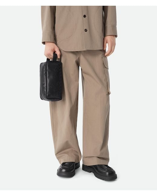 Bottega Veneta Intrecciato Reisepouch in Black für Herren