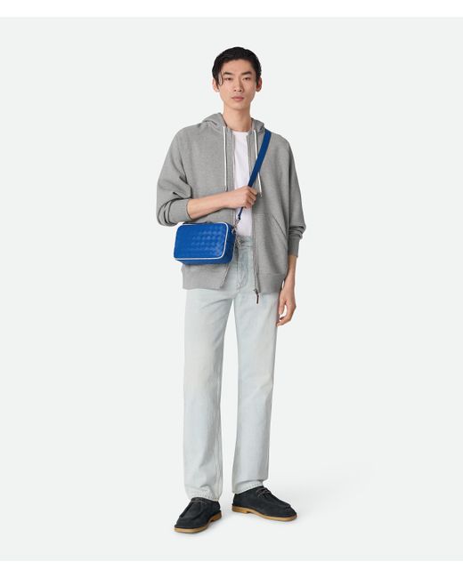 Bottega Veneta Kleine Intrecciato Camera Bag in Blue für Herren