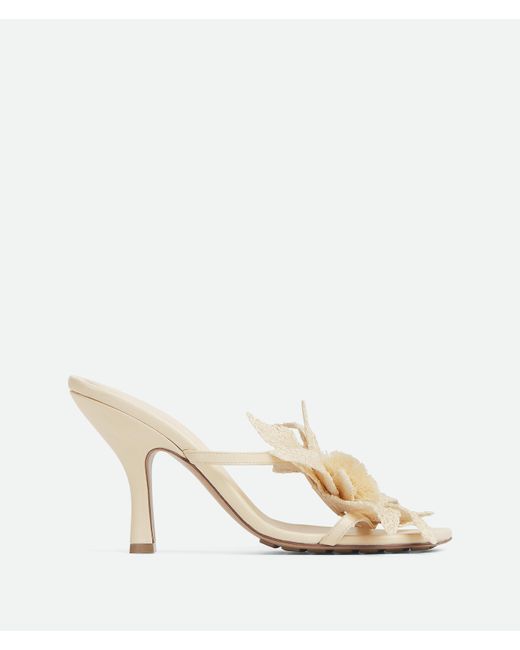 Bottega Veneta Natural Adam Sandal