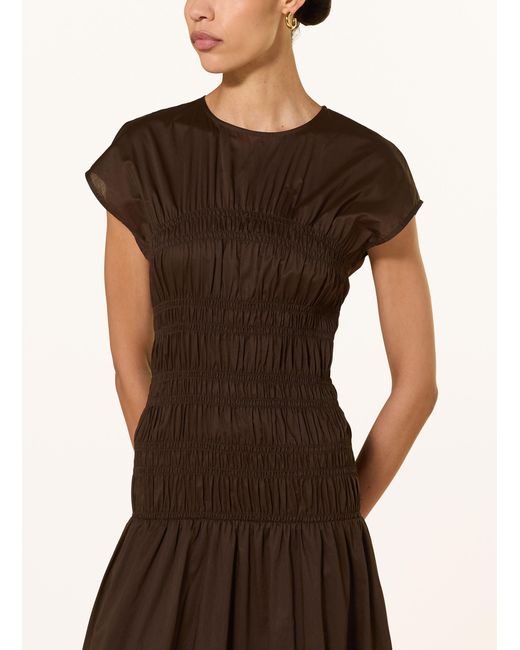Closed Brown Maxikleid