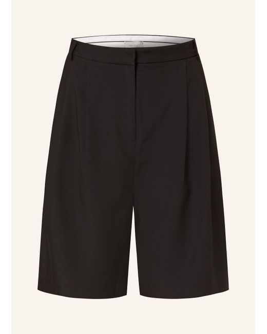 Neo Noir Black Bermudas NIKA