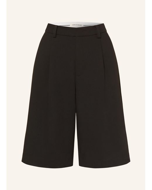 Sofie Schnoor Black Bermudas ELSYSW