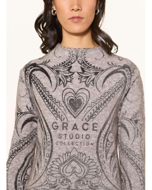 Grace Gray Pullover