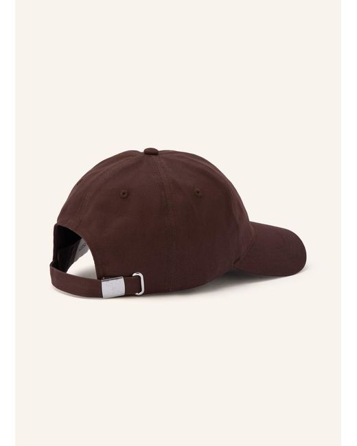 Closed Brown Cap