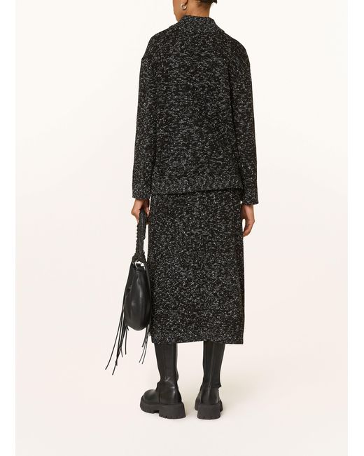 SELECTED Black Strickrock