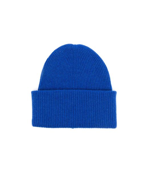 lisa yang beanie