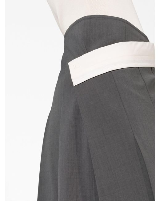 Low Classic Gray Diagonal Stripe Pleated Midi Skirt