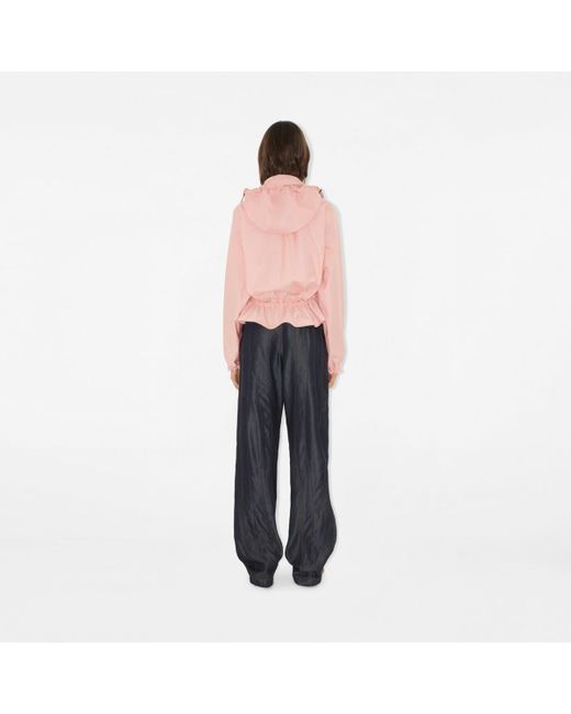 Tropical Gabardine Hooded Trench Jacket Burberry en coloris Pink