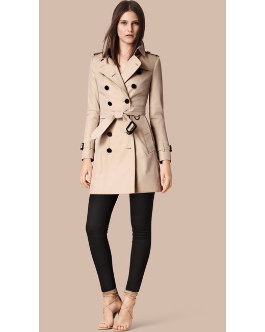 Burberry Blue The Chelsea – Mid-length Heritage Trench Coat Stone
