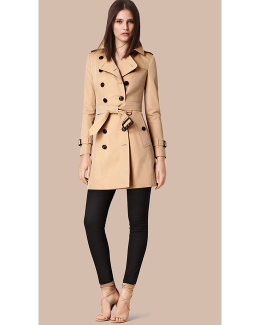 Burberry Brown The Chelsea – Mid-length Heritage Trench Coat Honey